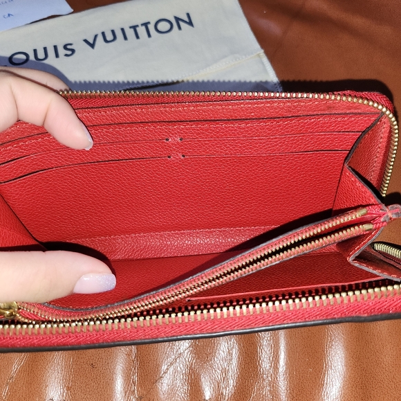 Louis Vuitton Red Clemence Wallet - Picture 5 of 16
